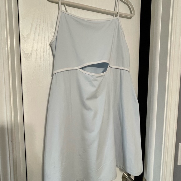 Dress. Athletic wear. - Picture 2 of 4